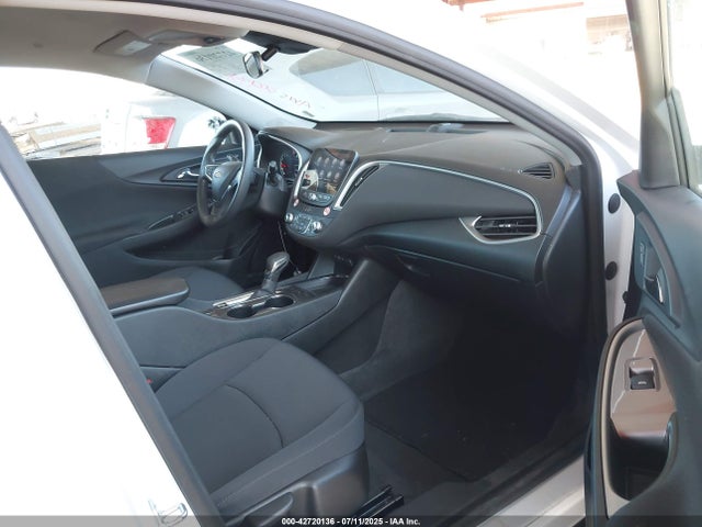1G1ZD5ST1RF130324 Chevrolet lfv