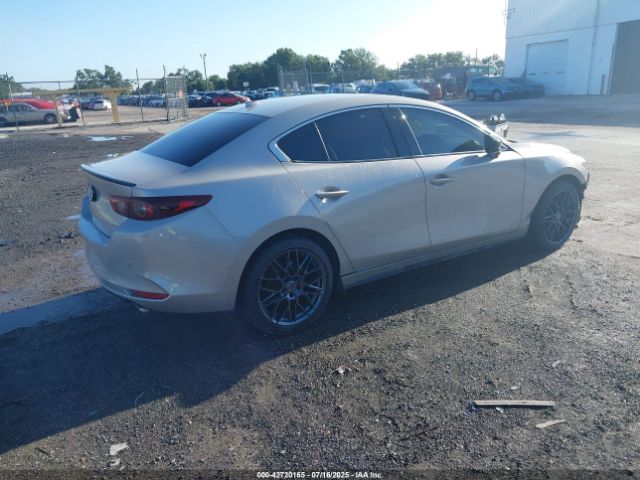2022 MAZDA MAZDA3 3MZBPBEY4NM300365 Photo 3
