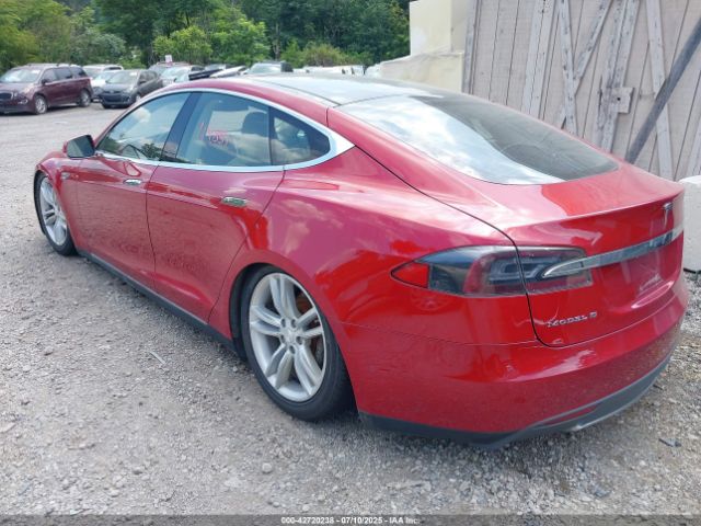 2015 TESLA MODEL S 5YJSA1H21FFP78013 Photo 2