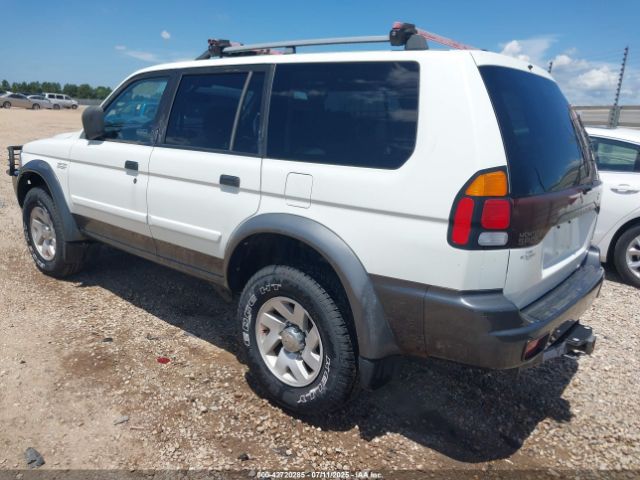 2001 MITSUBISHI MONTERO SPORT JA4MT31H61P036941 Photo 2