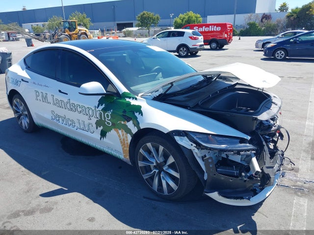 2025 TESLA MODEL 3 5YJ3E1EAXSF876990 Photo 0