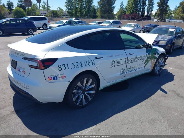 2025 TESLA MODEL 3 5YJ3E1EAXSF876990 Photo 3