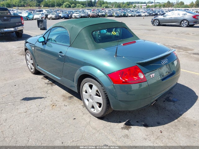 2001 AUDI TT TRUTC28N111000140 Photo 2
