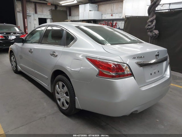 1N4AL3AP9FN911616 Nissan 2015