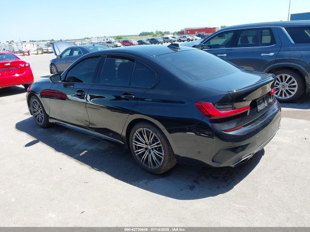 3MW5U9J02N8C22594 BMW M340I