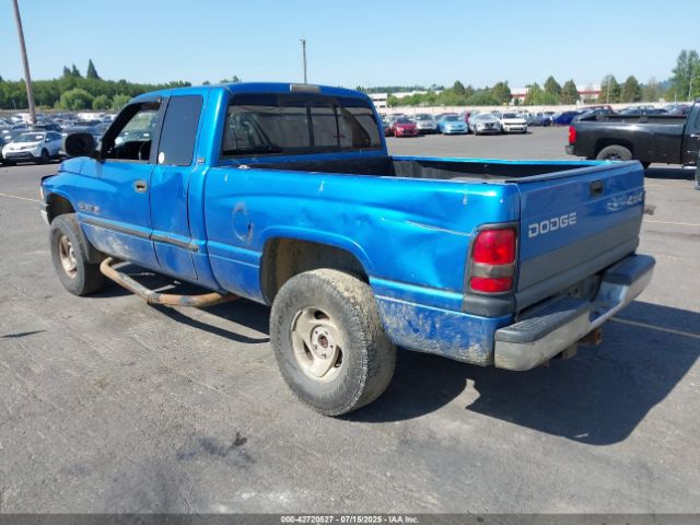 2000 DODGE RAM 1500 3B7HF13Y6YG141784 Photo 2