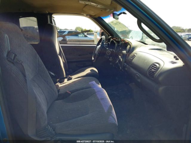 2000 DODGE RAM 1500 3B7HF13Y6YG141784 Photo 4