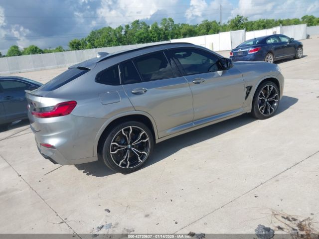 2021 BMW X4 M 5YMUJ0C03M9G61821 Photo 3