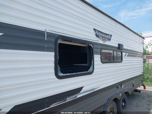 Forest River Wildwood Towables 2022 4X4TWDB2XN7372388 Image 6