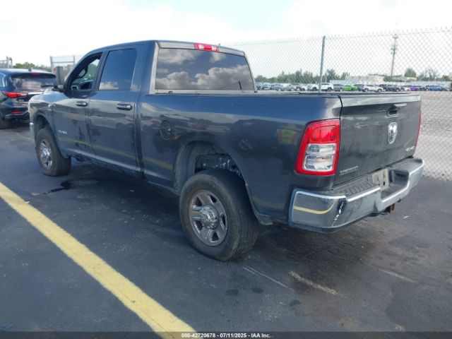 2022 RAM 2500 3C6UR5DL7NG253495 Photo 2