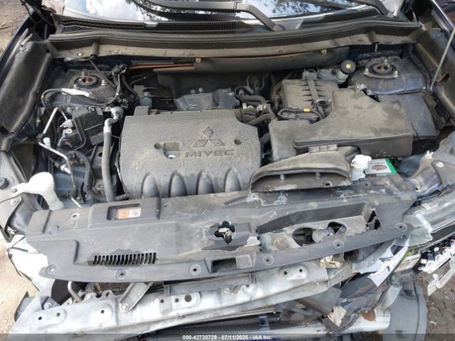 2016 MITSUBISHI OUTLANDER JA4AZ3A33GZ005634 Photo 9