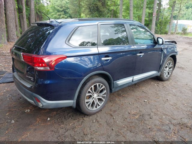 2016 MITSUBISHI OUTLANDER JA4AZ3A33GZ005634 Photo 3