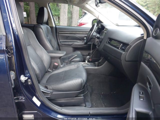 2016 MITSUBISHI OUTLANDER JA4AZ3A33GZ005634 Photo 4