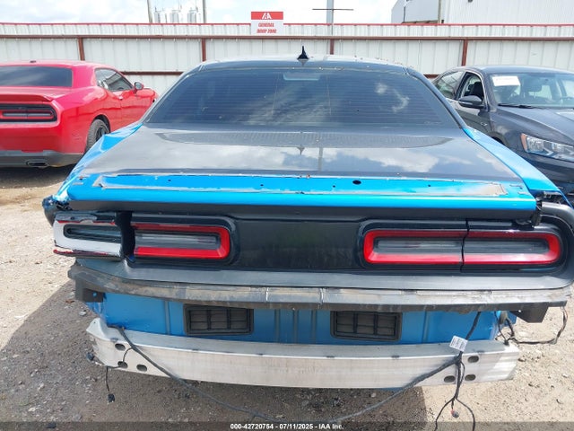 2C3CDZBT8GH253722 Dodge Challenger