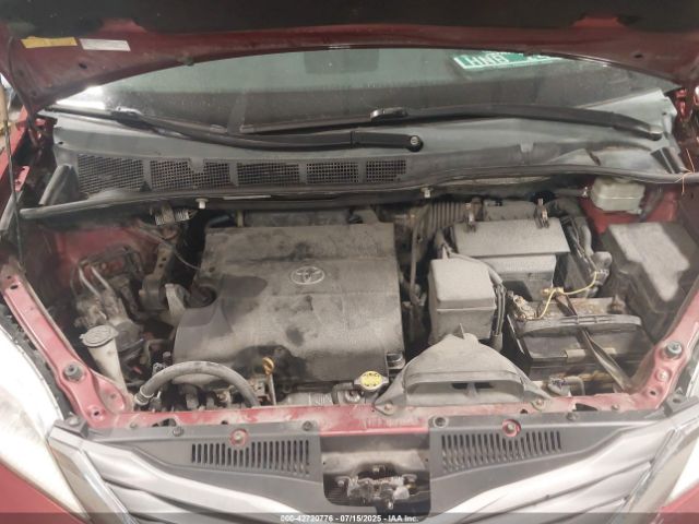 2011 TOYOTA SIENNA 5TDDK3DC2BS001958 Photo 9