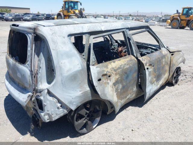 2019 KIA SOUL KNDJN2A20K7025217 Photo 3