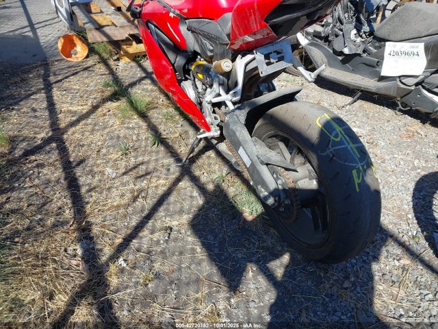 Ducati 2017 2017 ZDM14B1W2HB004143 Image 3