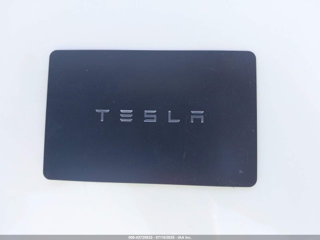 2024 TESLA MODEL Y 7SAYGDEEXRF164237 Photo 10
