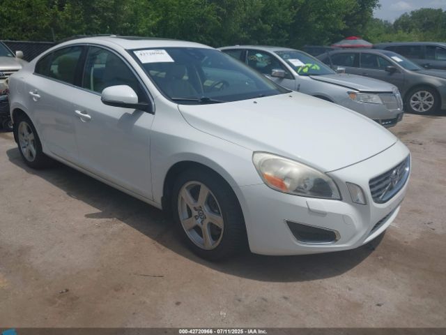 2013 VOLVO S60 YV1612FS5D2182665