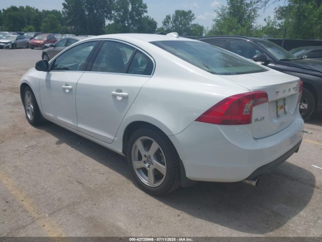 2013 VOLVO S60 YV1612FS5D2182665 Photo 2