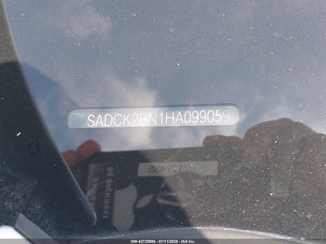 2017 JAGUAR F-PACE SADCK2BN1HA099059 Photo 8