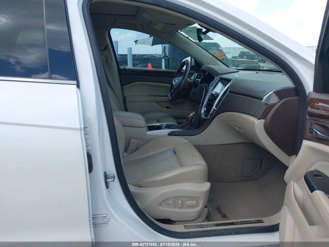 2014 CADILLAC SRX 3GYFNCE32ES658896 Photo 4