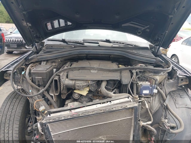 4JGDA5HB8GA789242 Mercedes-Benz m276
