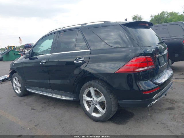 4JGDA5HB8GA789242 Mercedes-Benz m276