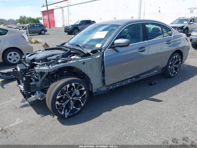 BMW 330I 2025 3MW89CW07S8F39092 Image 2