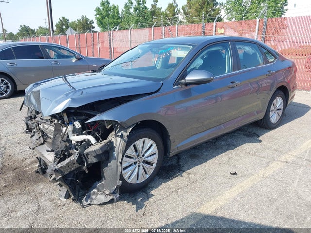 Volkswagen 1.4 tsi 2019 3VWC57BU8KM274969 Image 2