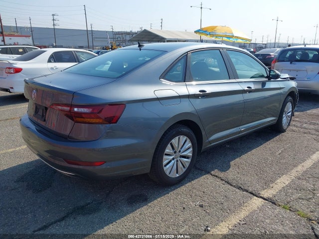 Volkswagen 1.4 tsi 2019 3VWC57BU8KM274969 Image 4