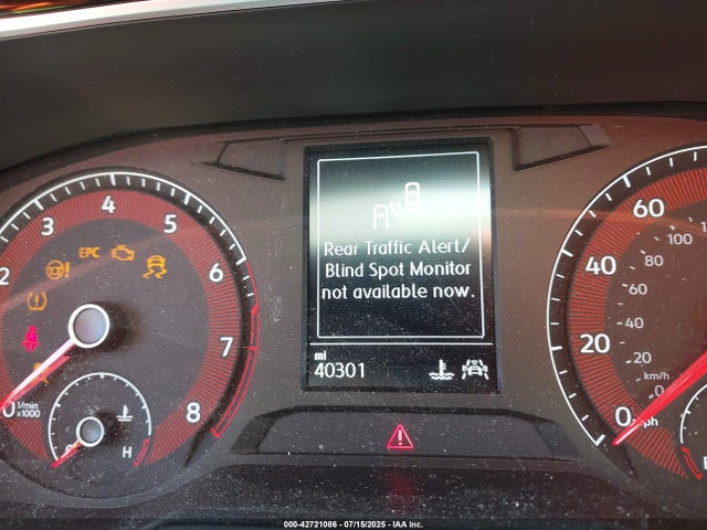 Volkswagen 1.4 tsi 2019 3VWC57BU8KM274969 Image 7