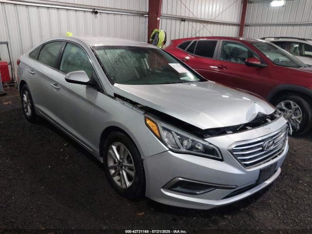 2017 HYUNDAI SONATA 5NPE24AF0HH590547