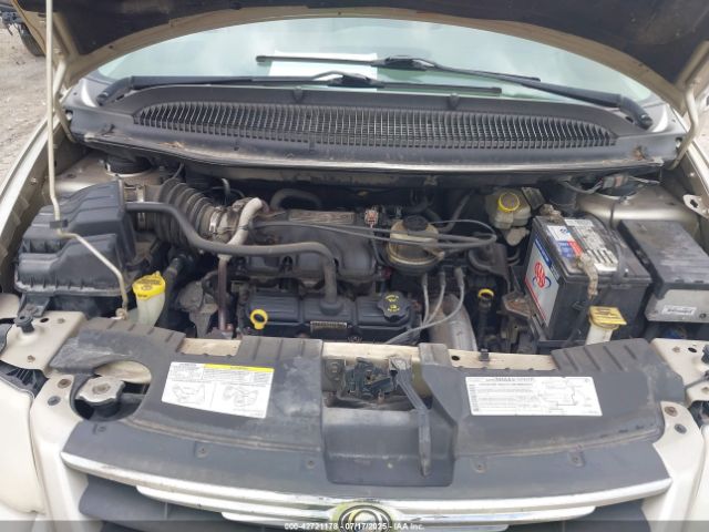 2005 CHRYSLER TOWN & COUNTRY 2C4GP54L05R314188 Photo 9