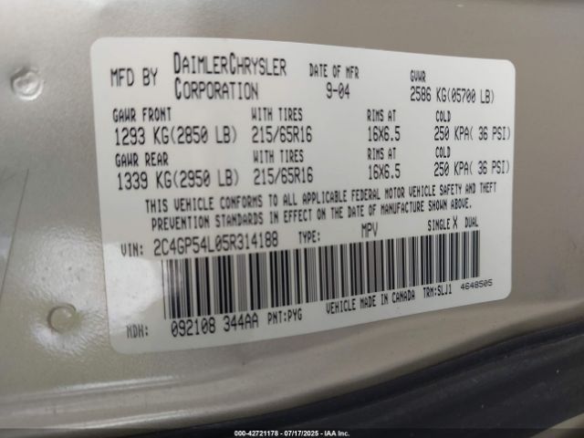 2005 CHRYSLER TOWN & COUNTRY 2C4GP54L05R314188 Photo 8