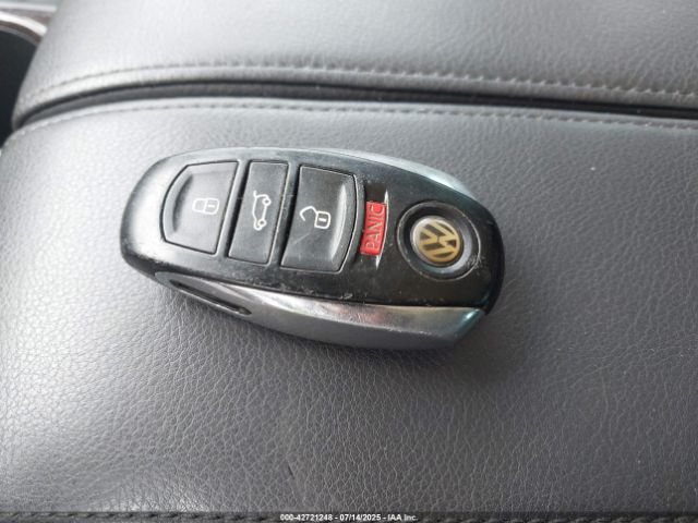 2013 VOLKSWAGEN TOUAREG WVGEF9BP9DD002780 Photo 10