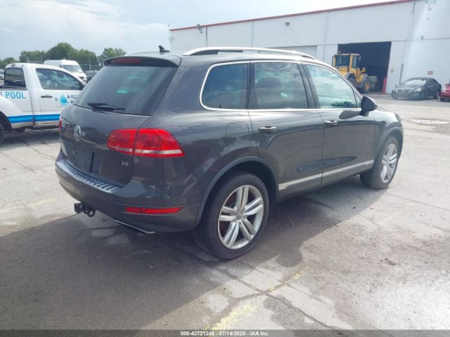 2013 VOLKSWAGEN TOUAREG WVGEF9BP9DD002780 Photo 3