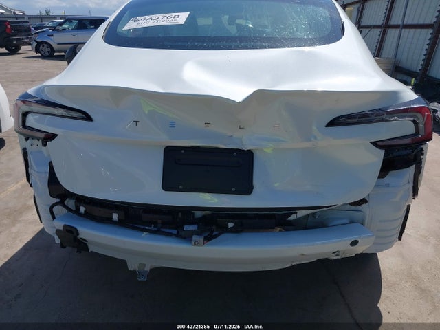 2025 TESLA MODEL 3 5YJ3E1EA8SF032494 Photo 5