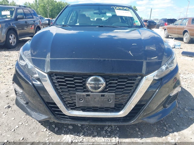 Nissan 2019 2019 1N4BL4BV0KC100994 Image 13