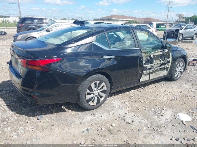 Nissan 2019 2019 1N4BL4BV0KC100994 Image 4