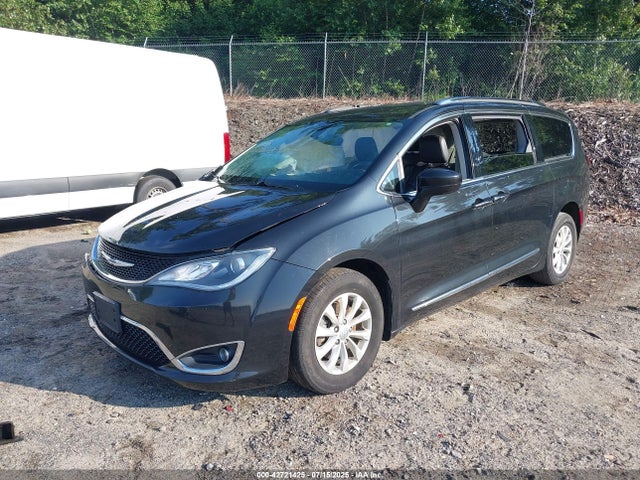 Chrysler Pacifica 2019 2C4RC1BG3KR665370 Image 2