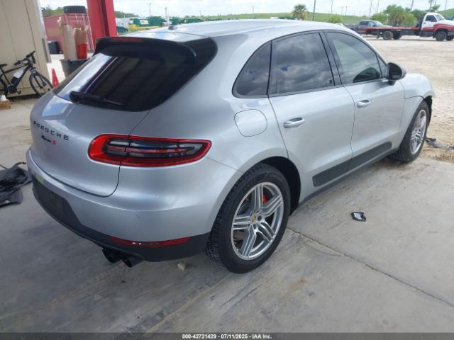2015 PORSCHE MACAN WP1AB2A56FLB65772 Photo 3