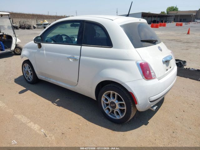 2015 FIAT 500 3C3CFFAR2FT555530 Photo 2