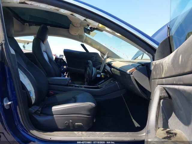 2018 TESLA MODEL 3 5YJ3E1EA5JF161095 Photo 4