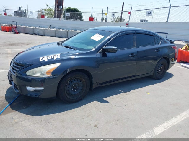 1N4AL3AP2FN300245 Nissan 2015