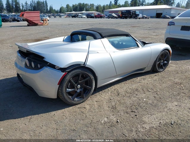 2011 TESLA ROADSTER 5YJRE1A39B1001382 Photo 3