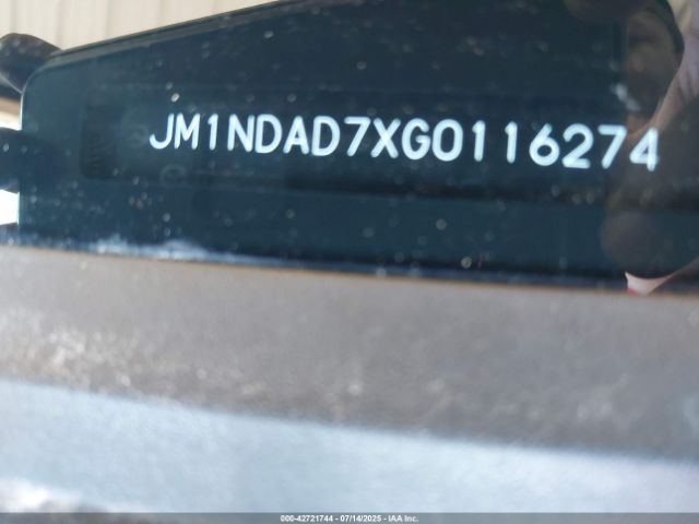 2016 MAZDA MX-5 MIATA JM1NDAD7XG0116274 Photo 8