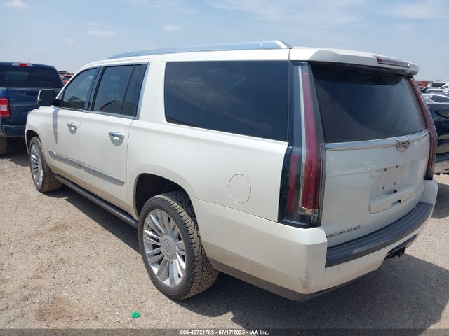 2015 CADILLAC ESCALADE ESV 1GYS4UKJXFR585016 Photo 2