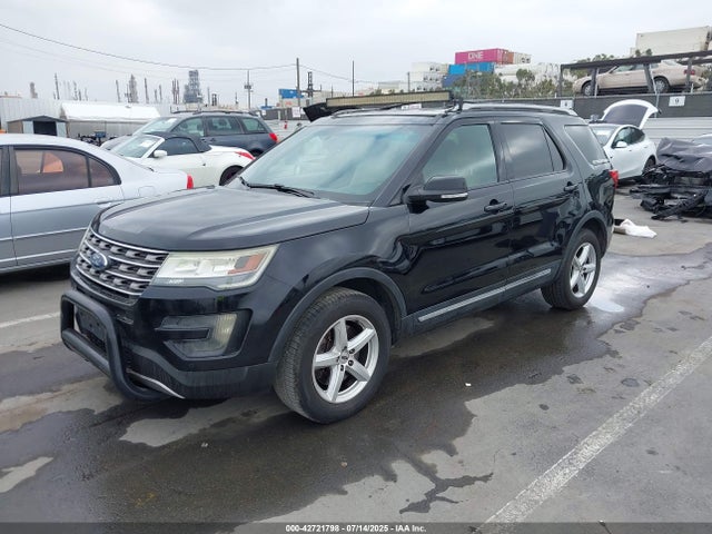 Ford 2016 2016 1FM5K8D89GGA87361 Image 2