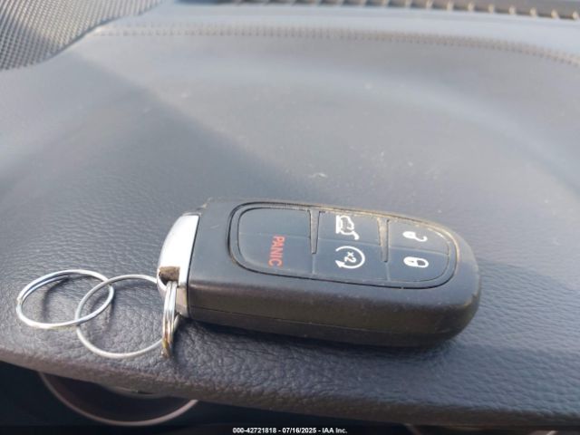 2019 JEEP CHEROKEE 1C4PJMDX3KD423242 Photo 10